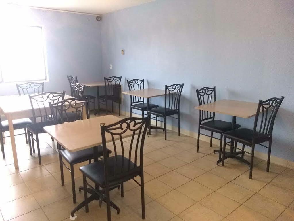 Knights Inn Sioux City Ia/Sergeant Bluff エクステリア 写真